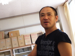 トイレ掃除を通じて感じたことを発表している写真